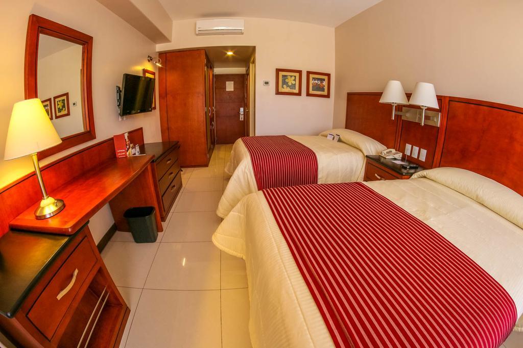 Hotel Fortin Plaza Oaxaca Esterno foto